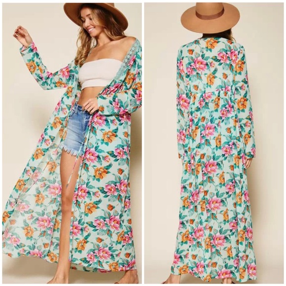 Trend Setter Diva Boutique Sweaters - #28 LONG SLEEVE LACE TRIM FLORAL SELF TIE KIMONO